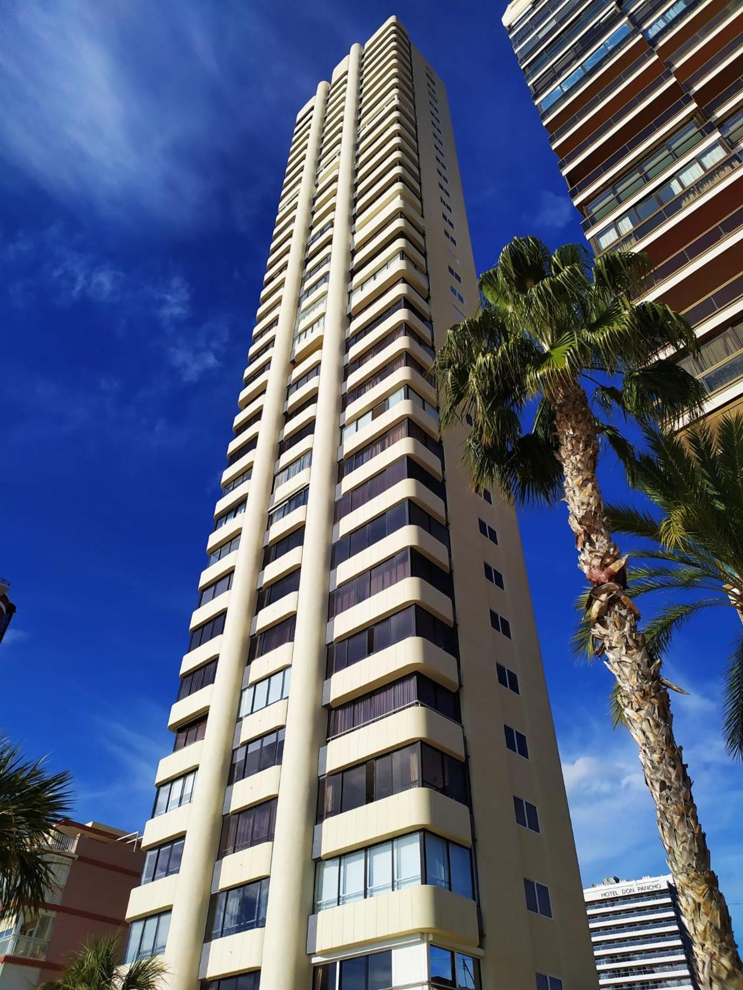 בנידורם Luminoso Apartamento En Primera Linea De Playa מראה חיצוני תמונה